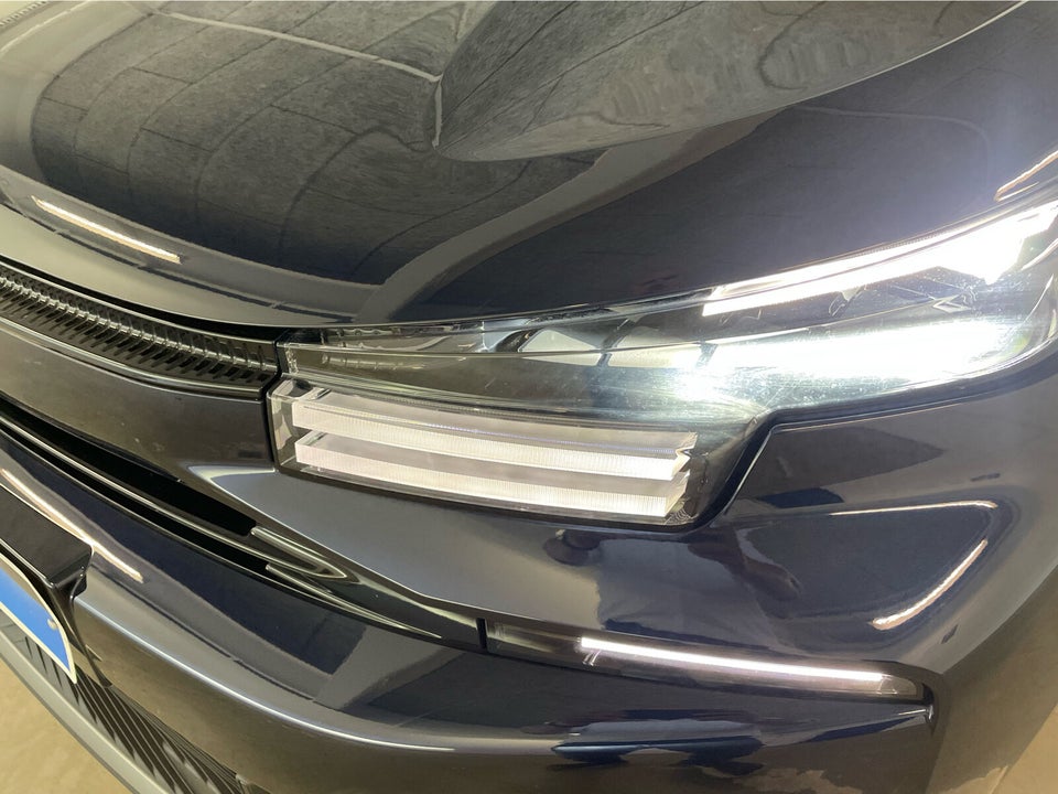 Citroën ë-C4 X 54 Plus 4d