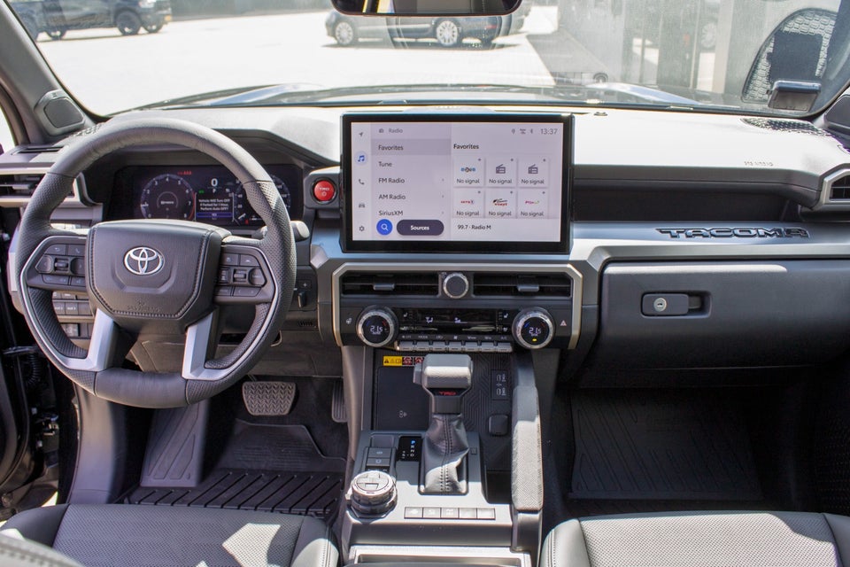 Toyota Tacoma 2,4 Hybrid Off-Road Premium aut. 4x4 4d