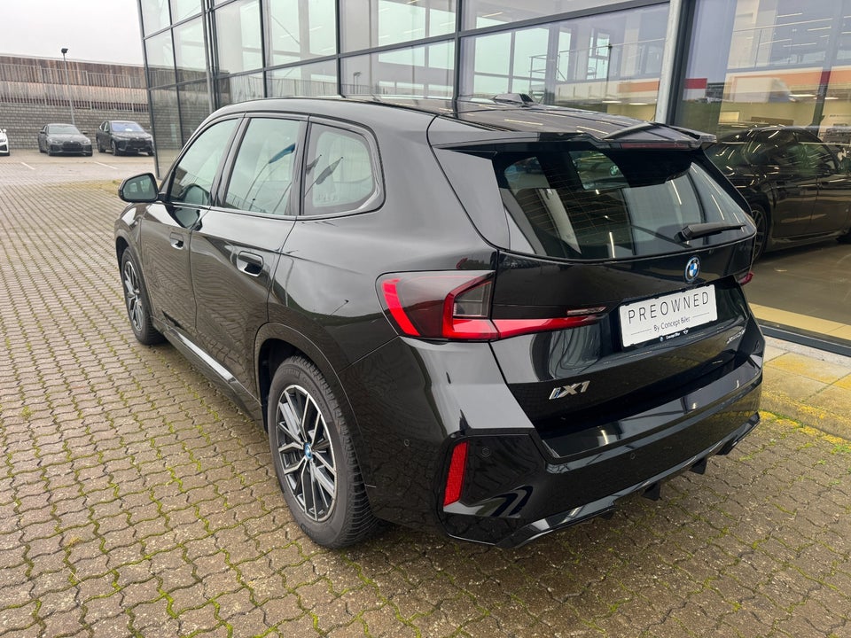 BMW iX1 xDrive30 M-Sport 5d