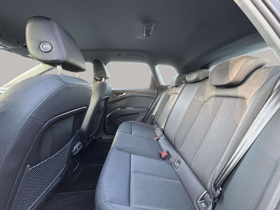 Audi Q4 e-tron 45 Advanced 5d