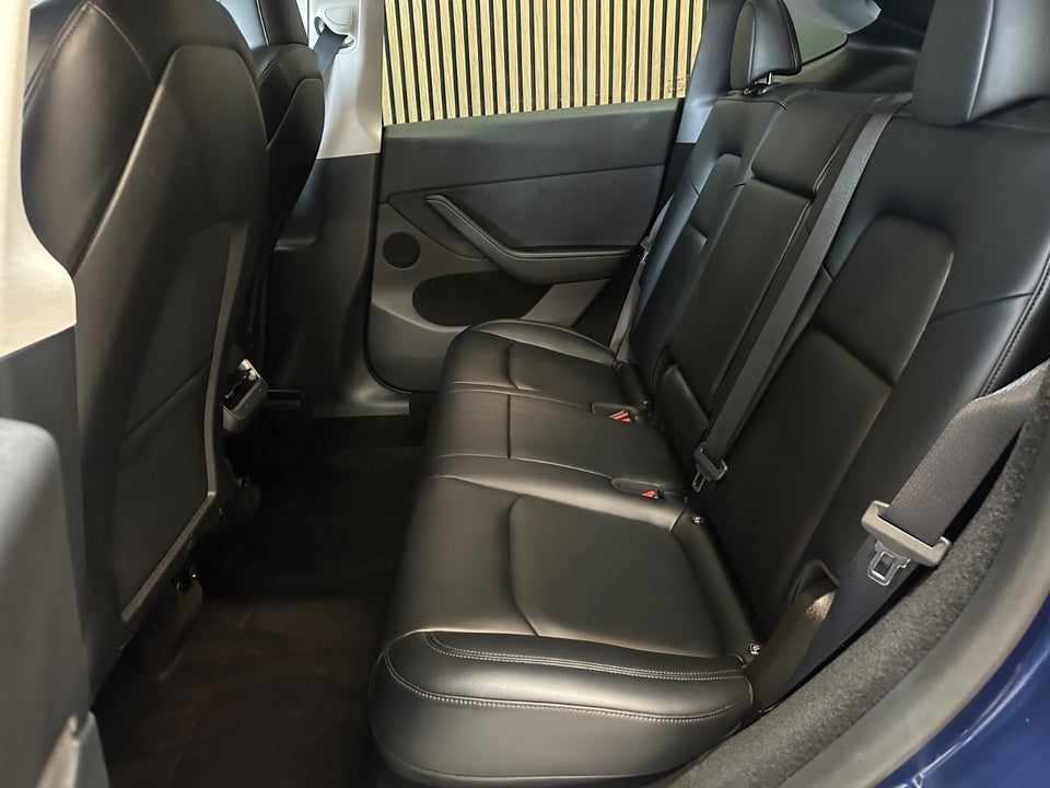 Tesla Model Y Long Range RWD 5d