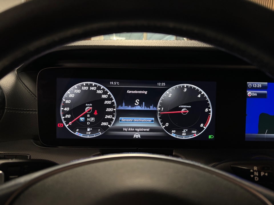 Mercedes E220 d 2,0 AMG Line stc. aut. Van 5d