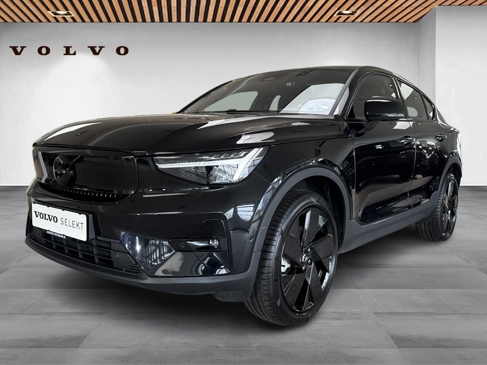 Volvo EC40 Extended Range Black Edition 5d