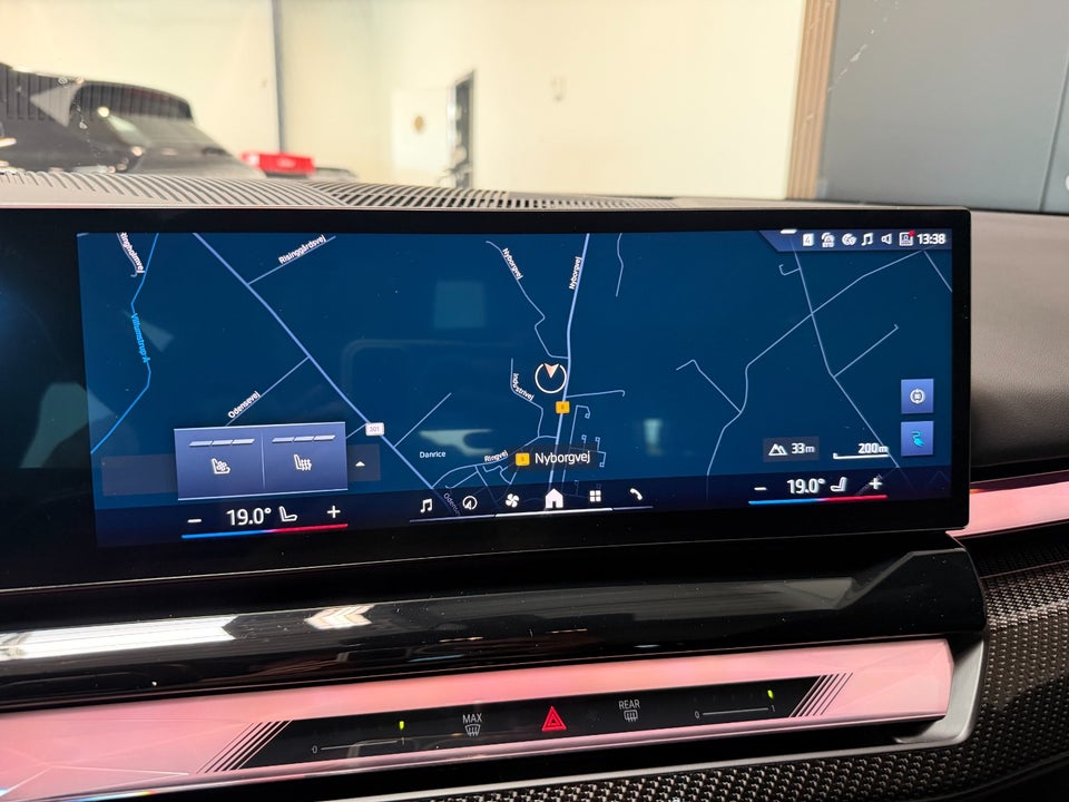 BMW i5 eDrive40 Touring Supercharged 5d