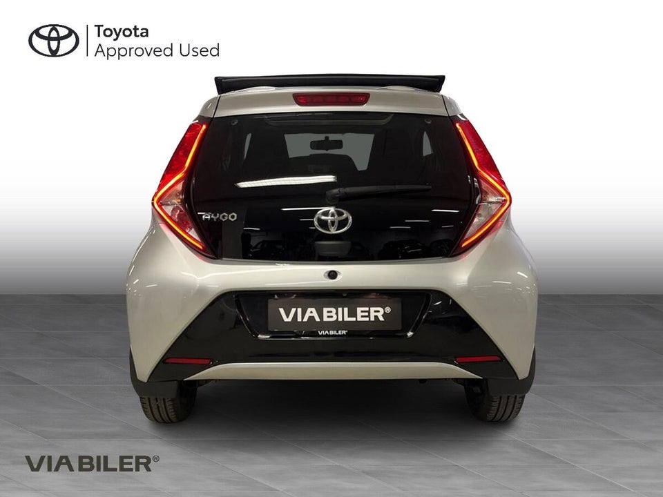 Toyota Aygo 1,0 VVT-i x-sky 5d