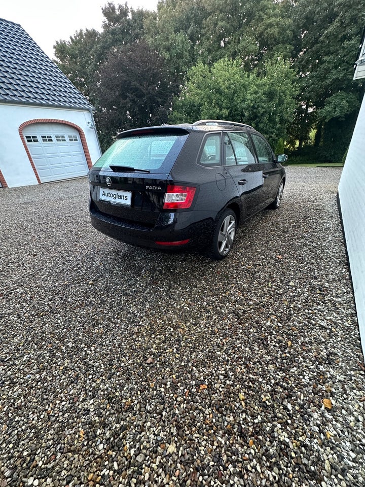 Skoda Fabia 1,0 TSi 110 Style Combi DSG 5d