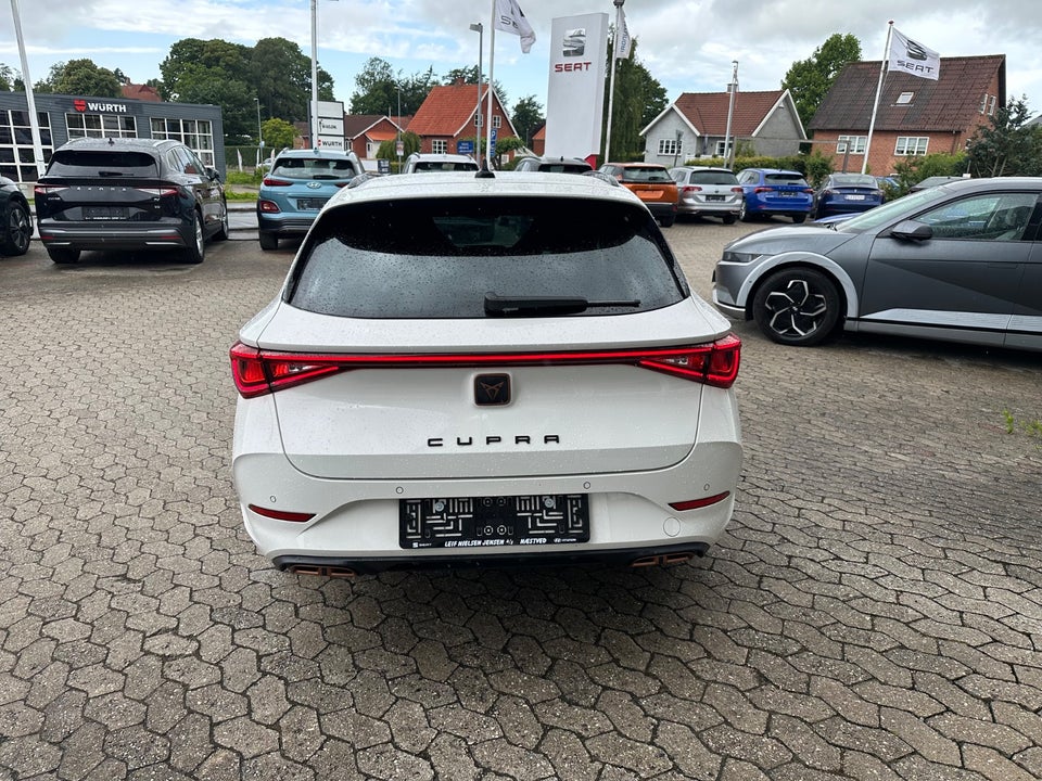 Cupra Leon 1,4 eHybrid Sportstourer DSG 5d