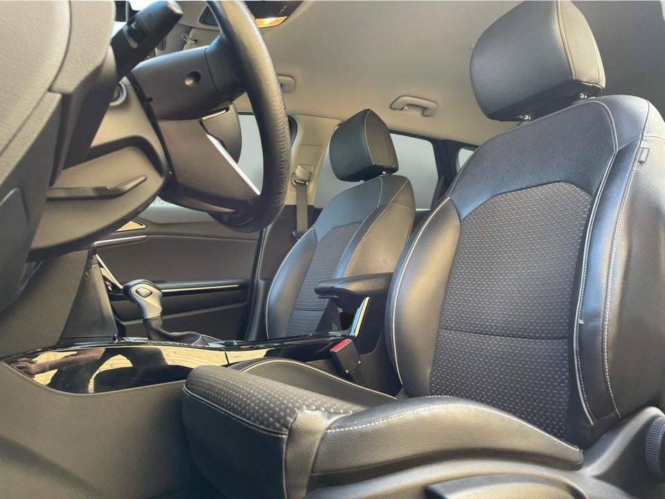 Kia Ceed 1,6 PHEV Upgrade Intro SW DCT 5d