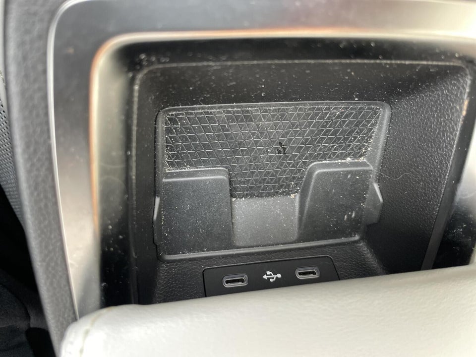 Renault Scenic E-Tech 87 Iconic 5d