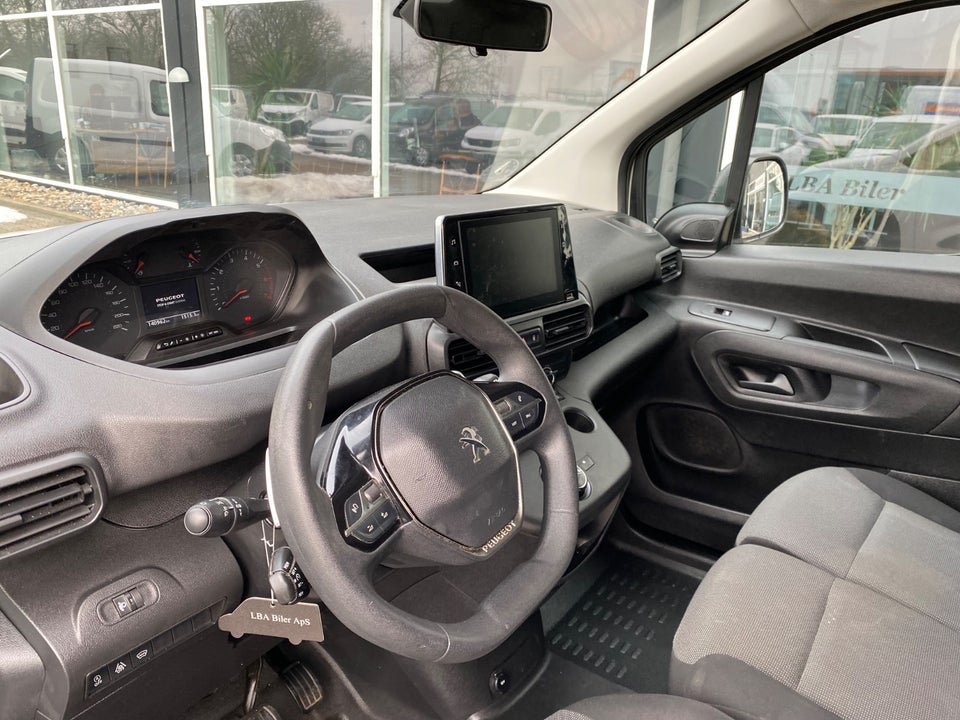 Peugeot Partner 1,5 BlueHDi 130 L1V1 Plus EAT8 Van