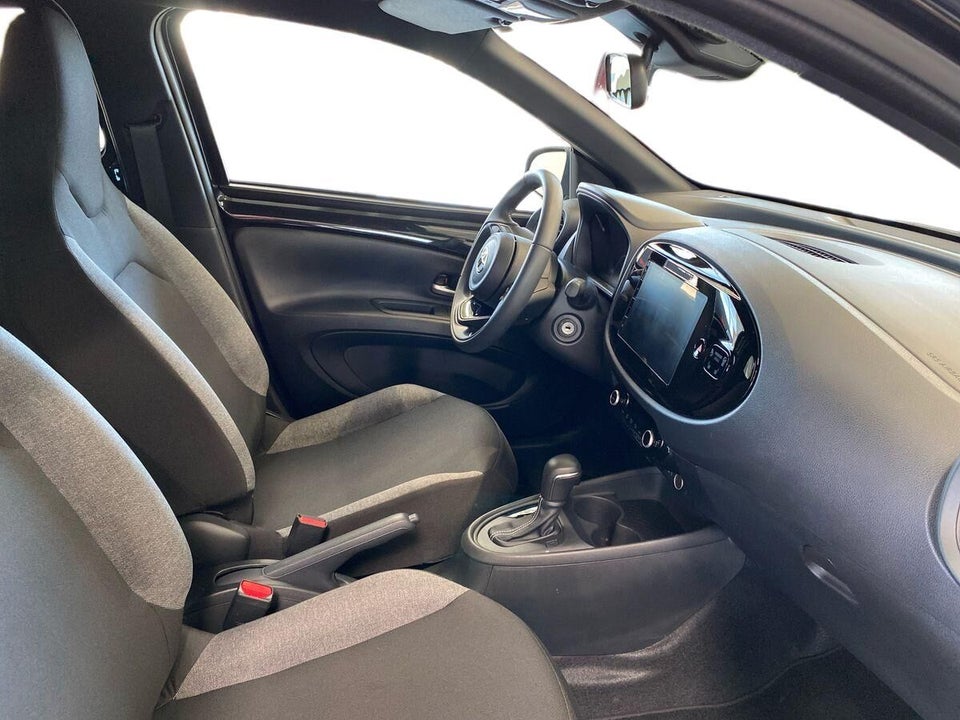 Toyota Aygo X 1,0 Active s-CVT 5d