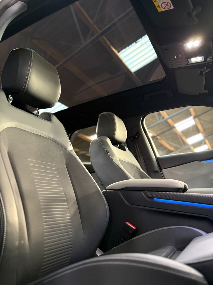 Ford Capri 79 Premium Extended Range AWD 5d