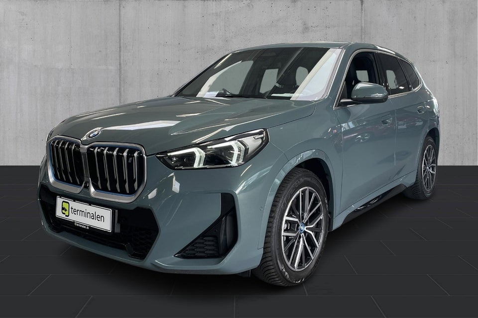 BMW iX1 xDrive30 M-Sport 5d