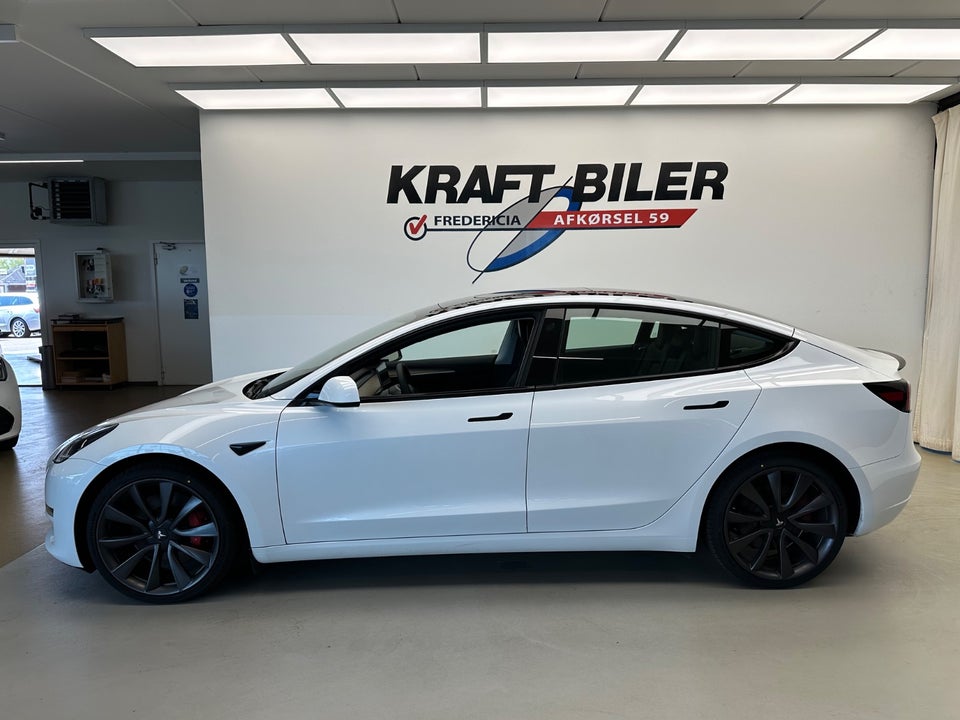 Tesla Model 3 Performance AWD 4d