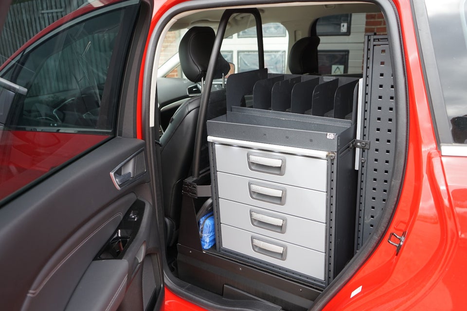 Ford S-MAX 2,0 EcoBlue Titanium aut. Van 5d