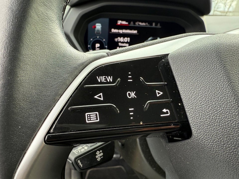 Audi Q4 e-tron 40  5d