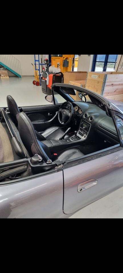 Mazda MX-5 1,8i  2d