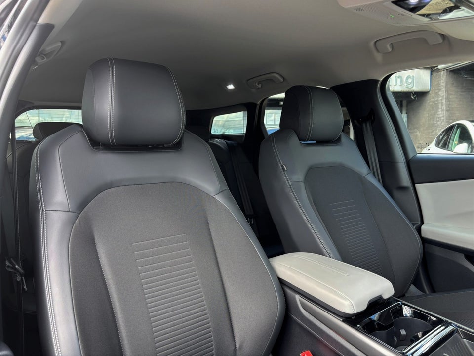 Ford Explorer 77 Select Extended Range 5d