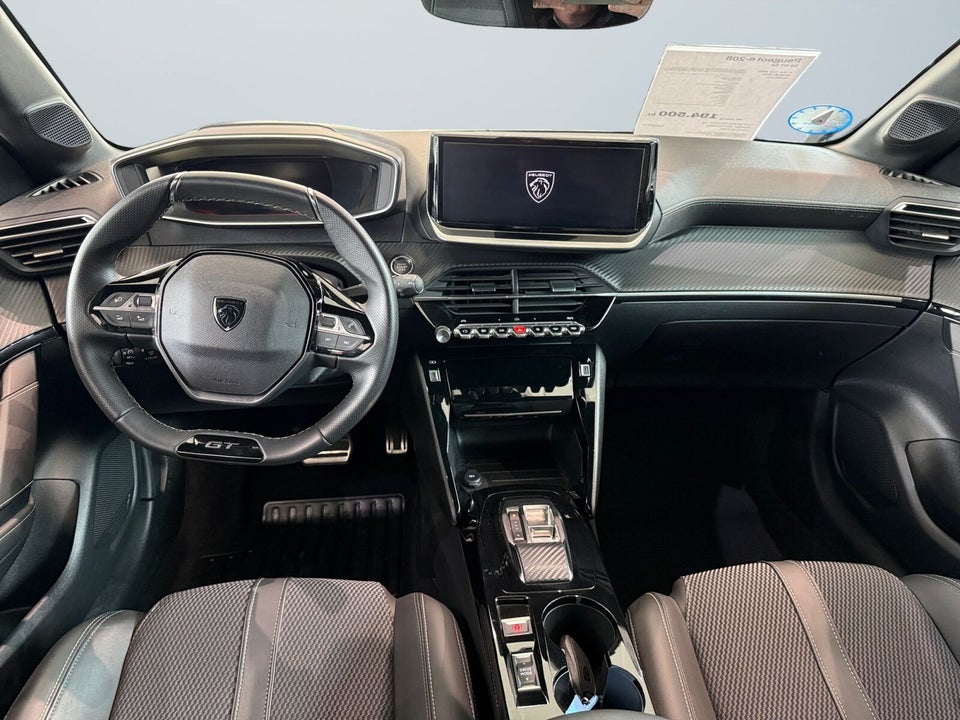 Peugeot e-208 54 GT 5d