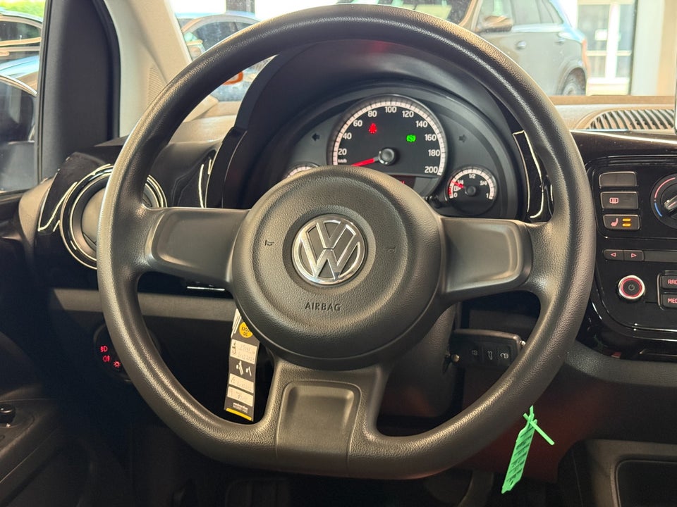 VW Up! 1,0 75 Move Up! ASG 3d