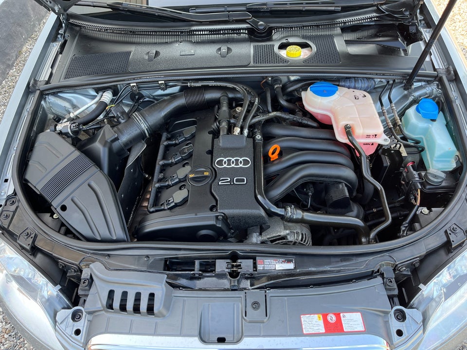 Audi A4 2,0 S-line Avant 5d
