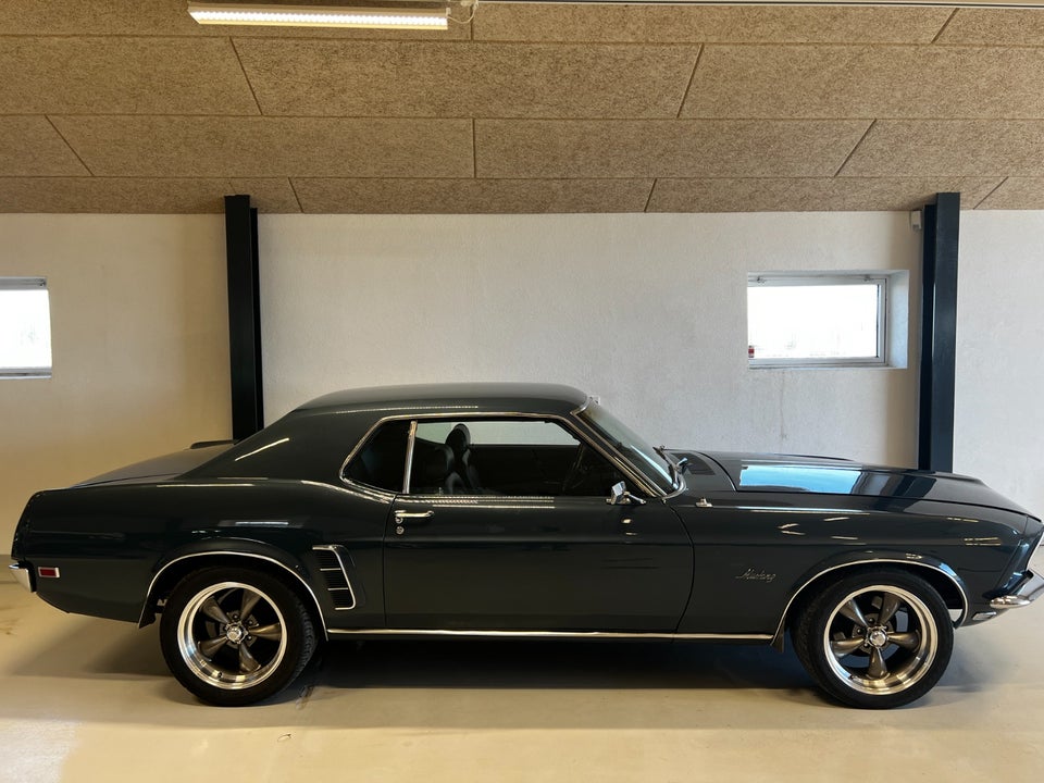 Ford Mustang 4,9 V8 302cui. Coupé 2d