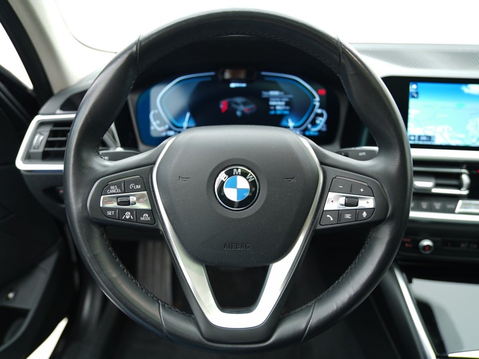 BMW 330e 2,0 Sport Line aut. 4d