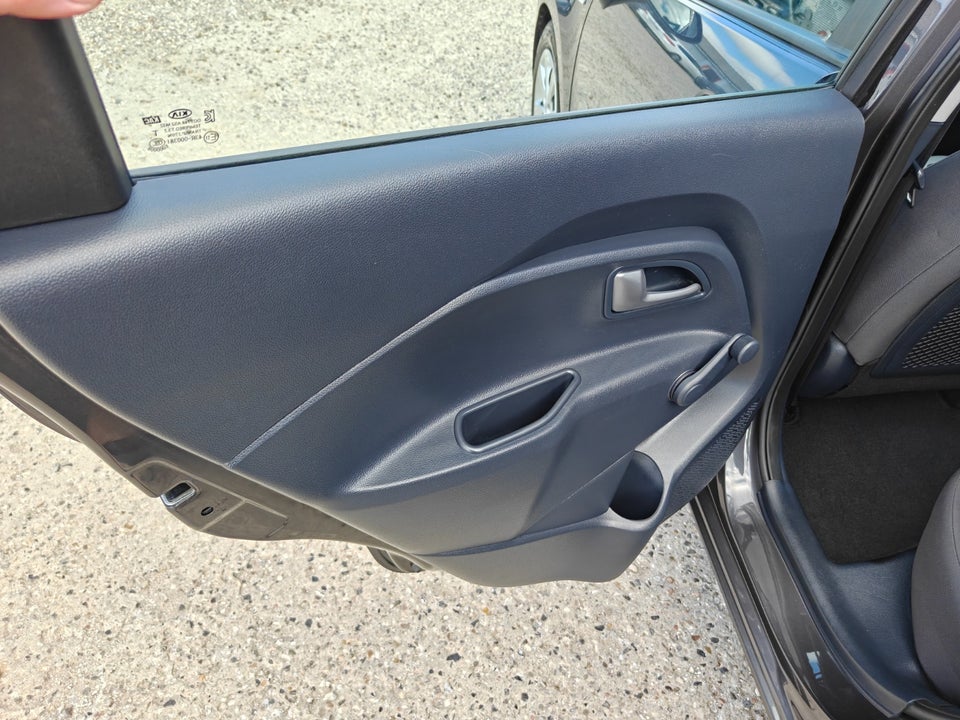 Kia Rio 1,2 CVVT Style+ 5d
