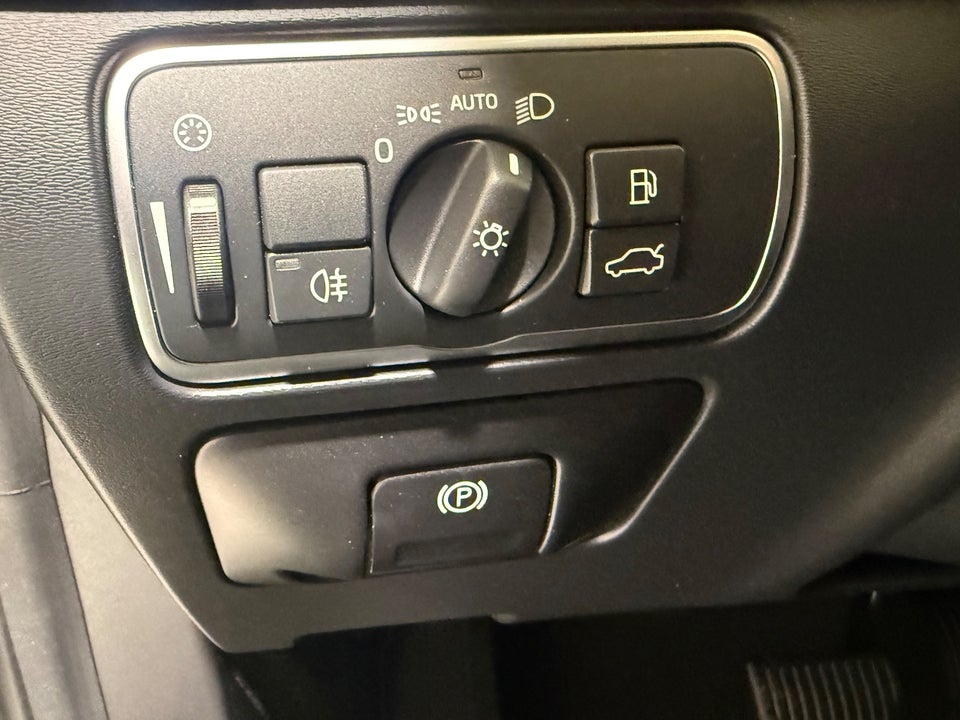 Volvo V60 2,0 D3 150 Momentum aut. 5d