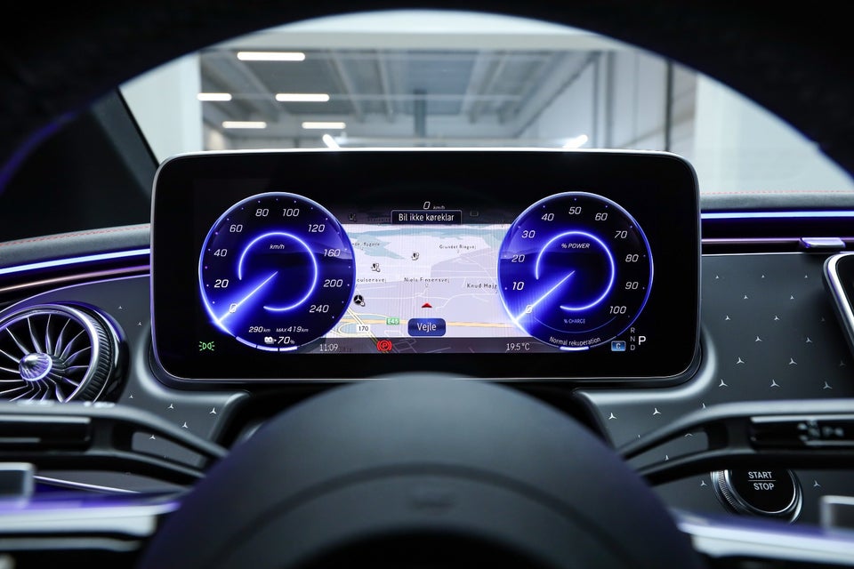 Mercedes EQE350 AMG Line Premium 4d