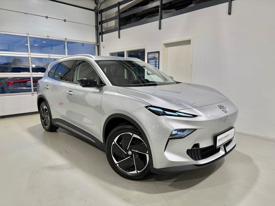 MG MGS5 64 Luxury 5d