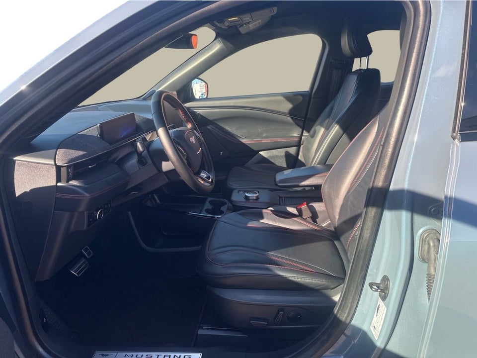 Ford Mustang Mach-E 88 Premium Extended Range 5d