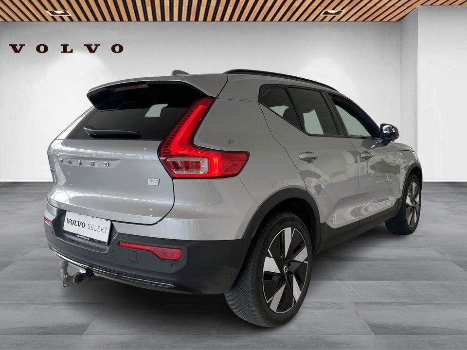 Volvo XC40 ReCharge Twin Plus 5d