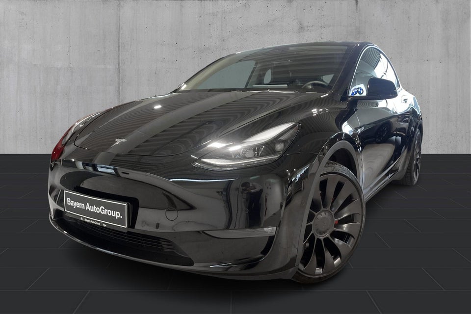 Tesla Model Y Performance AWD 5d