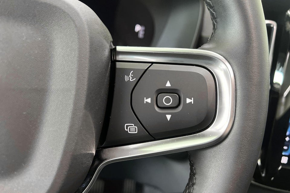 Volvo XC40 P8 ReCharge Twin Plus 5d