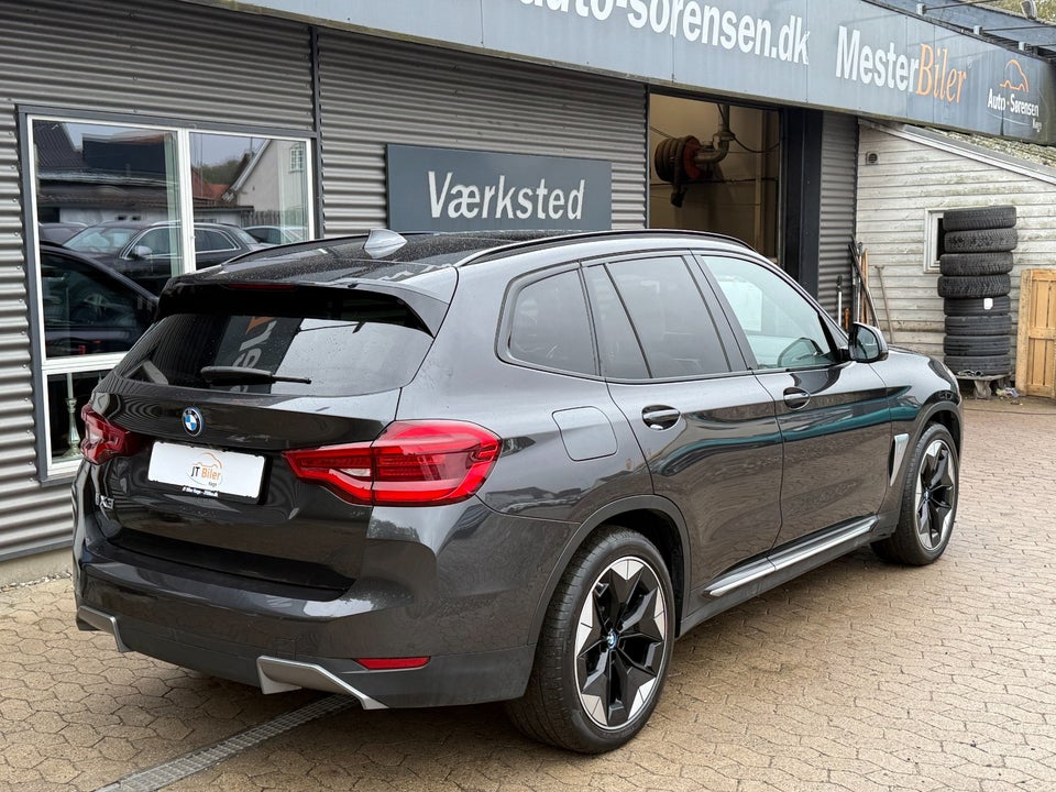 BMW iX3 Charged Plus 5d