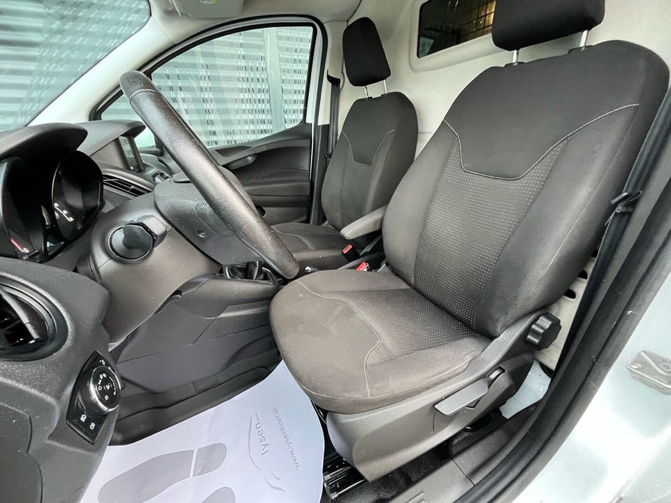 Ford Transit Courier 1,5 TDCi 100 Limited