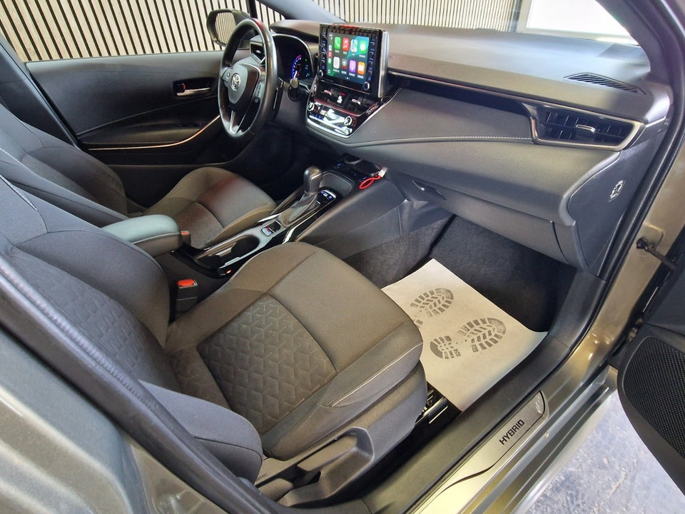 Toyota Corolla 2,0 Hybrid H3 Premium Touring Sports MDS 5d