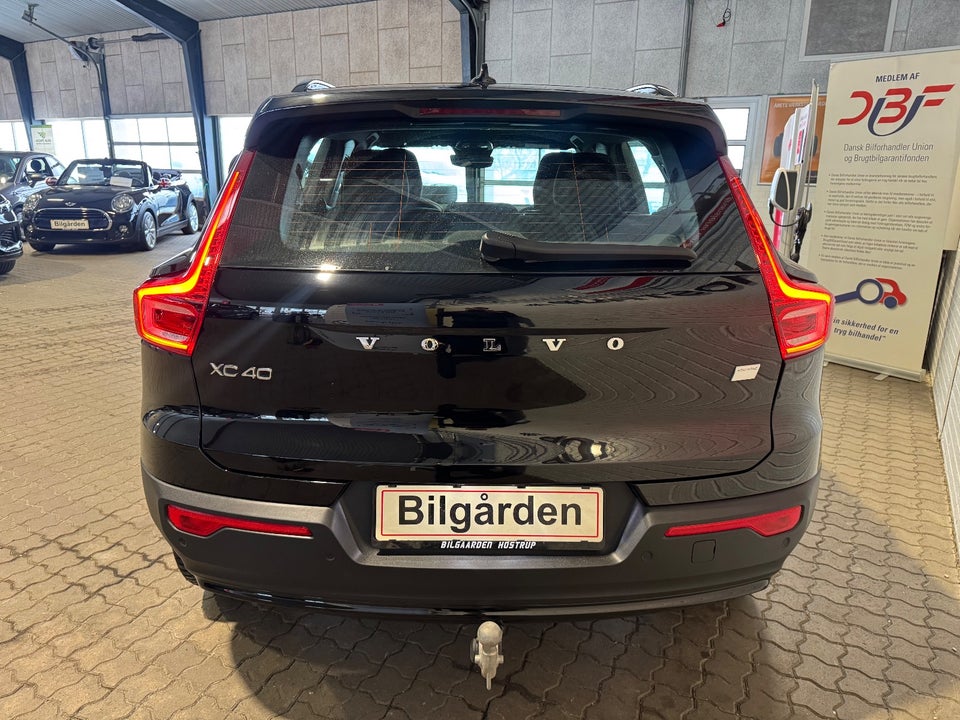 Volvo XC40 ReCharge Core 5d