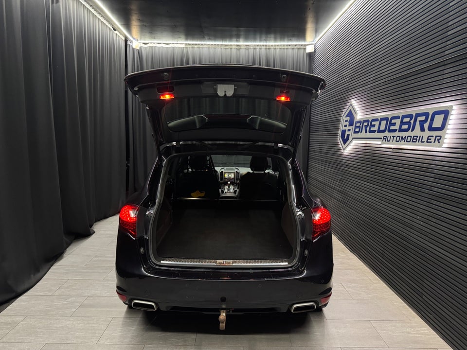 Porsche Cayenne S 4,8 Tiptr. Van 5d