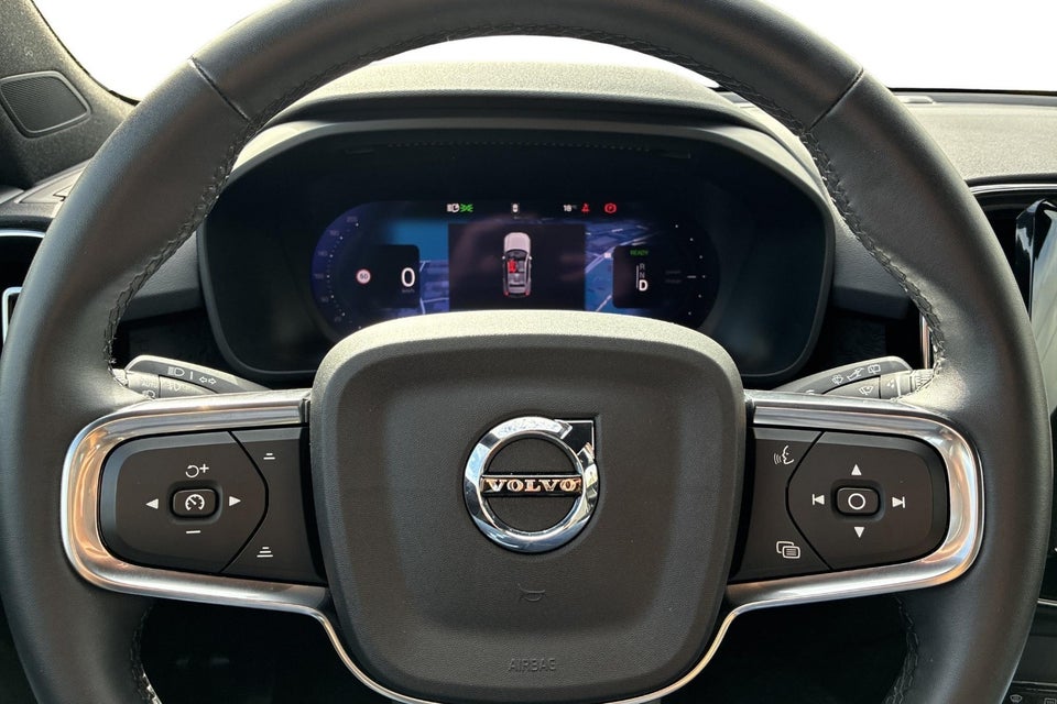 Volvo EX40 Extended Range Core 5d