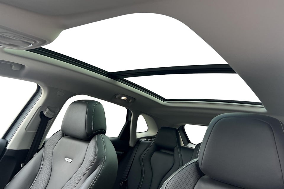 MG Marvel R Performance 5d