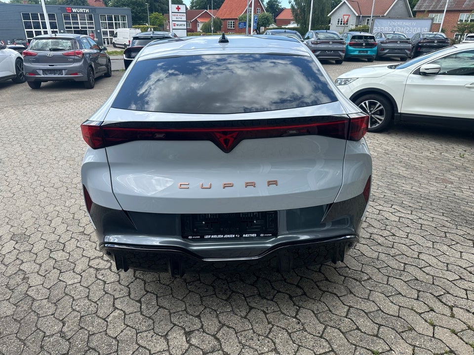Cupra Tavascan 77 Adrenaline 5d