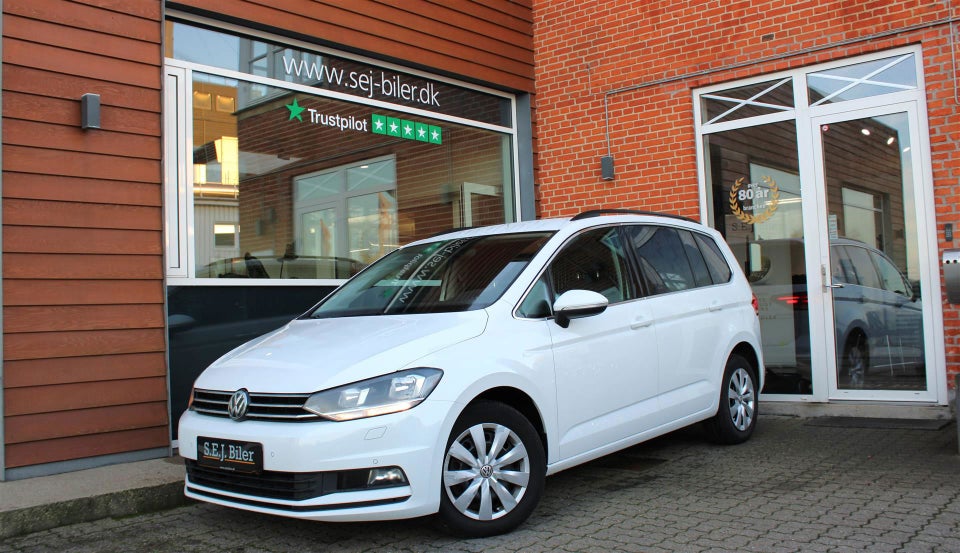 VW Touran 2,0 TDi 115 Comfortline DSG Van 5d