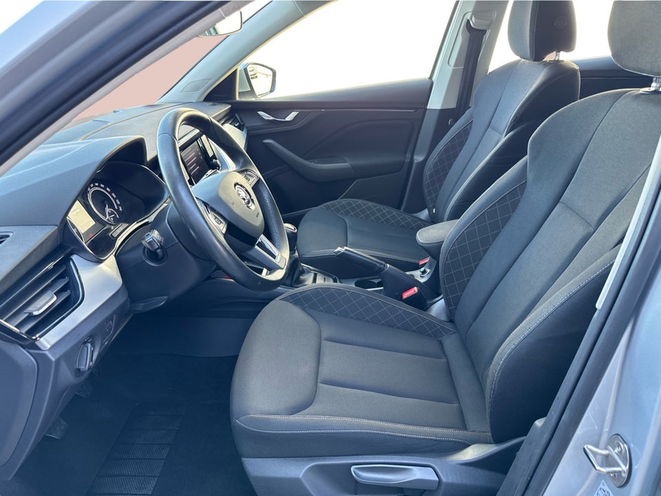 Skoda Scala 1,0 TSi 95 Ambition 5d