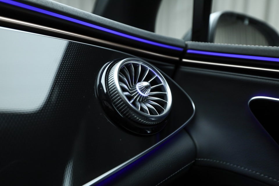 Mercedes EQE350 Electric Art 4d