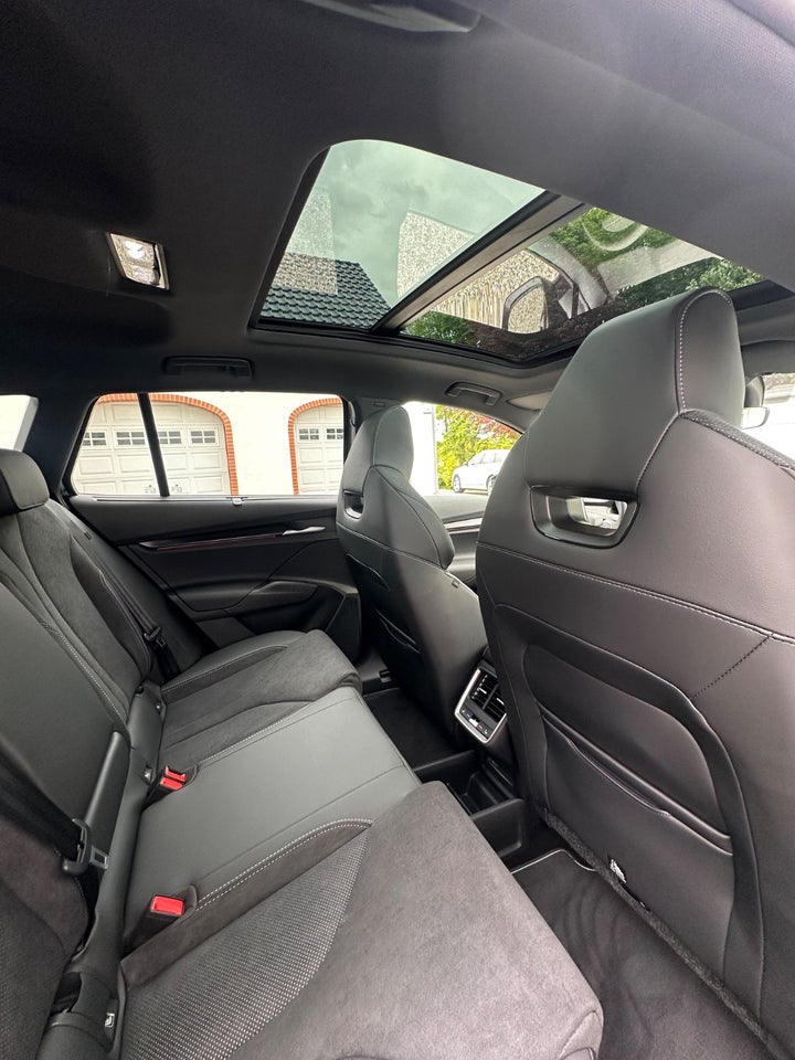 Skoda Enyaq 85 iV Sportline Maxx 5d