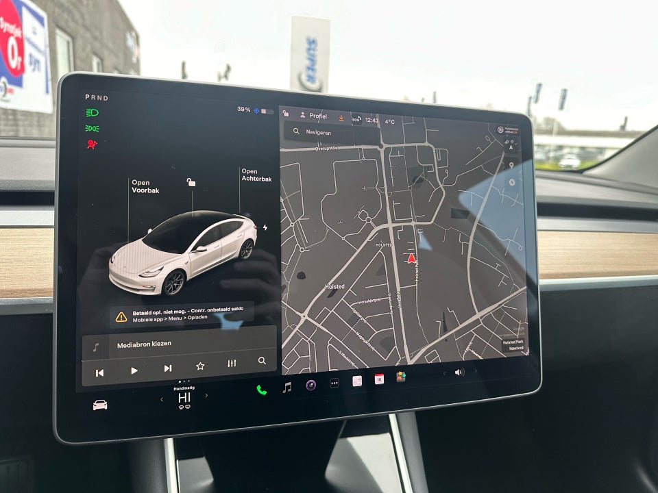 Tesla Model 3 Standard Range+ RWD 4d