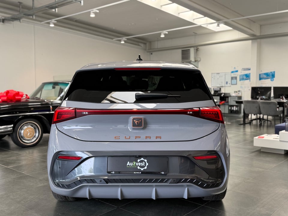 Cupra Born 58 Dinamica Pack High 5d
