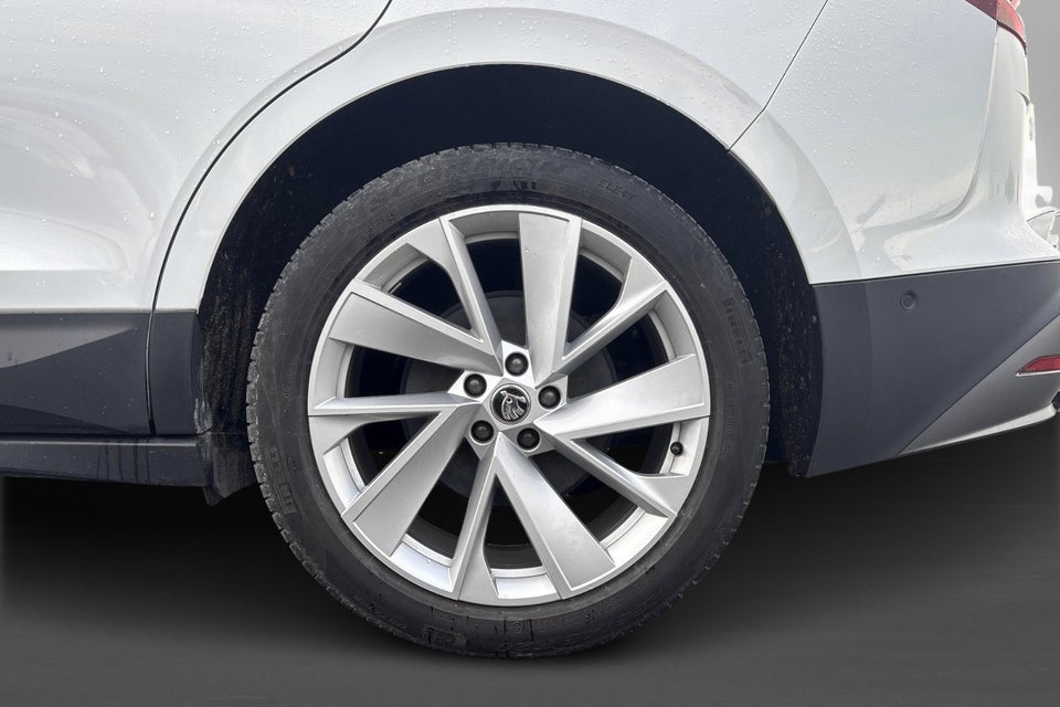 Skoda Enyaq 80 iV Suite 5d